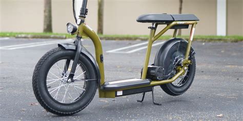 Introducing the new Razor Vectora modernized take on the retro mini-bike phenomenon. . Razor ecosmart cargo